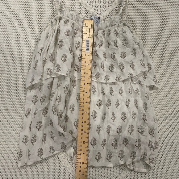 TILLY’S RUFFLE TANK - Picture 4 of 4